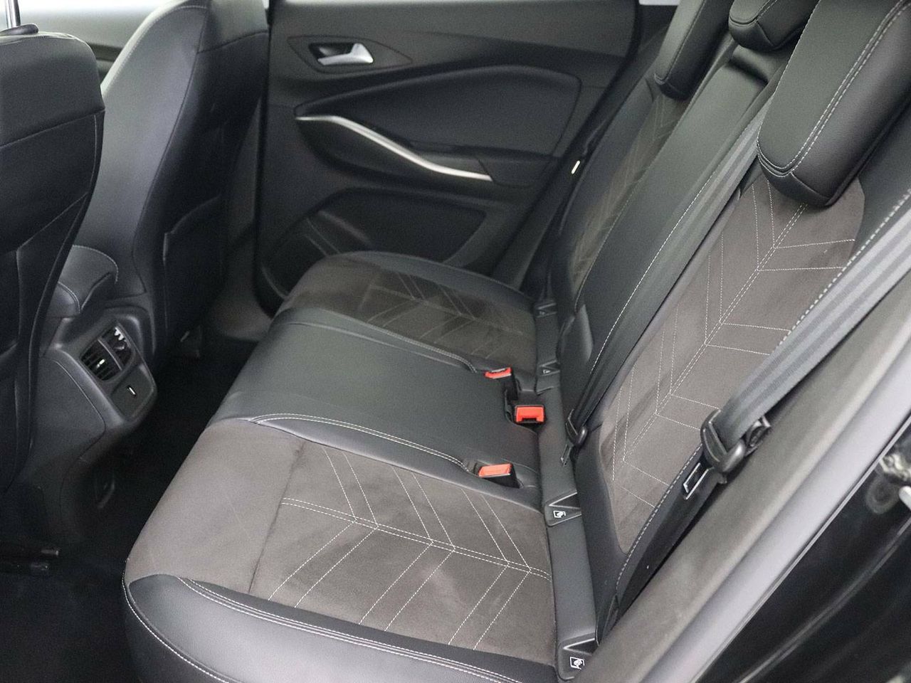 Opel Grandland 1.5 CDTi  Auto Ultimate - foto 10