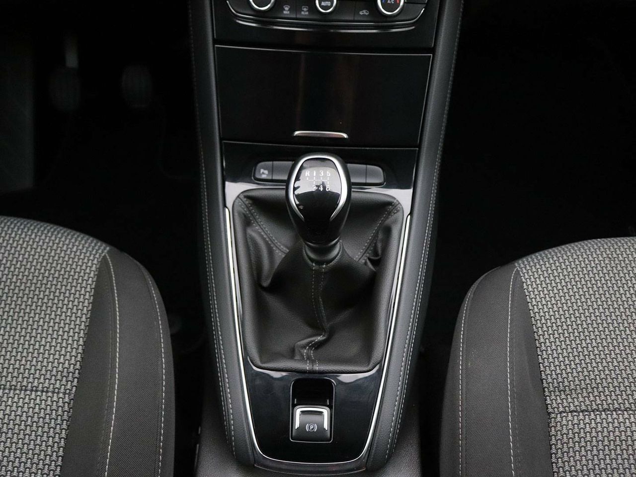 Opel Grandland 1.2 Turbo GS Line - foto 16