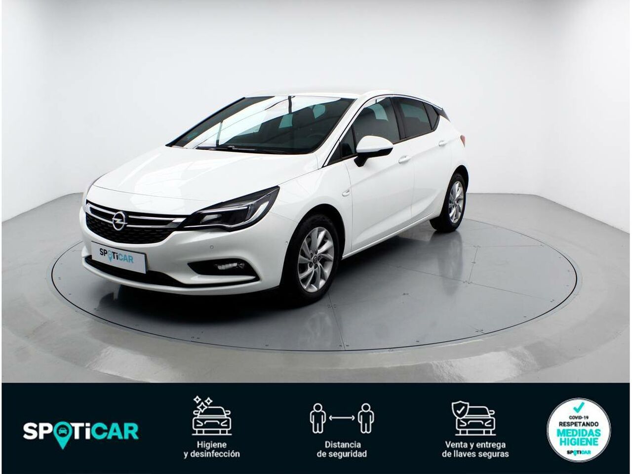 Foto opel astra 2019 /