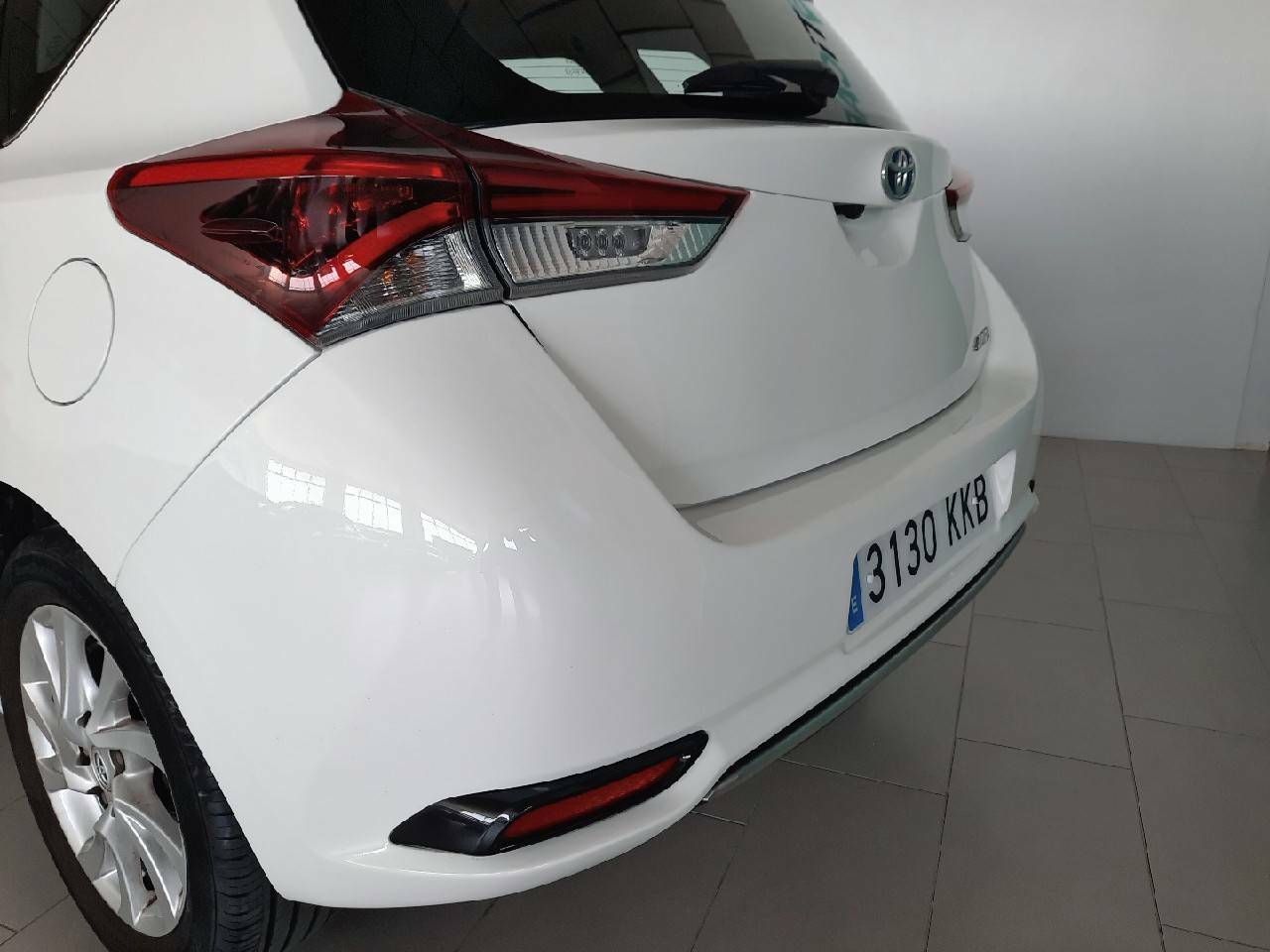 Toyota Auris 1.8 140H Hybrid  (Business Plus) Active - foto 31