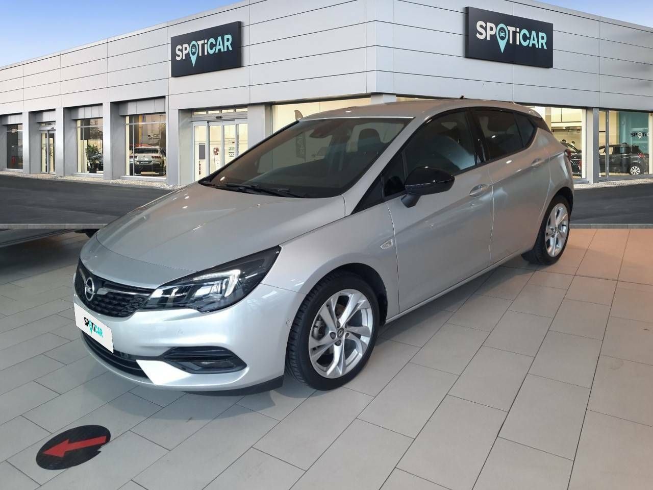 Opel astra 110cv  de segunda mano - opel astra 2021 /