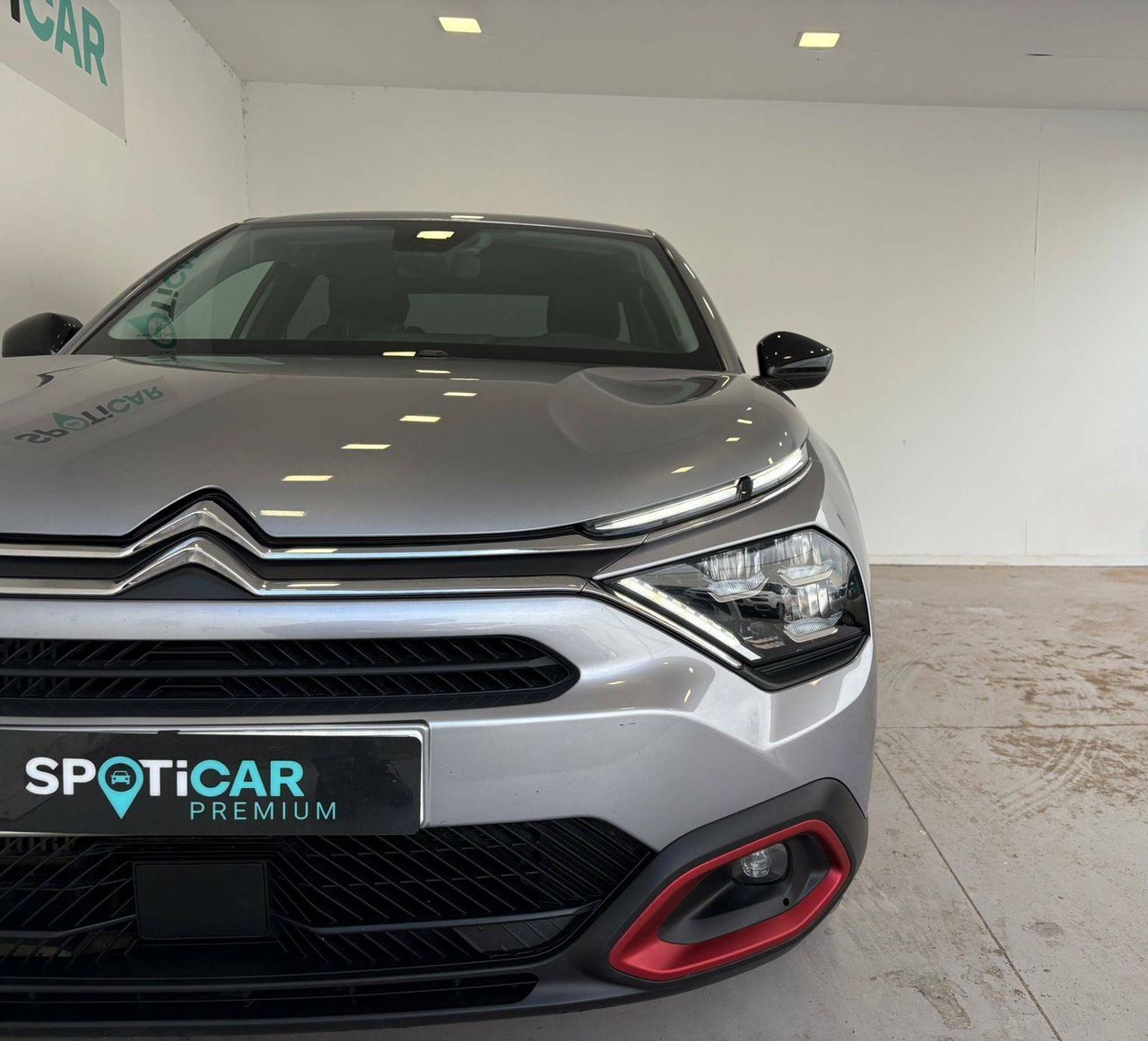citroën c4 x 2024 / foto grande (3)
