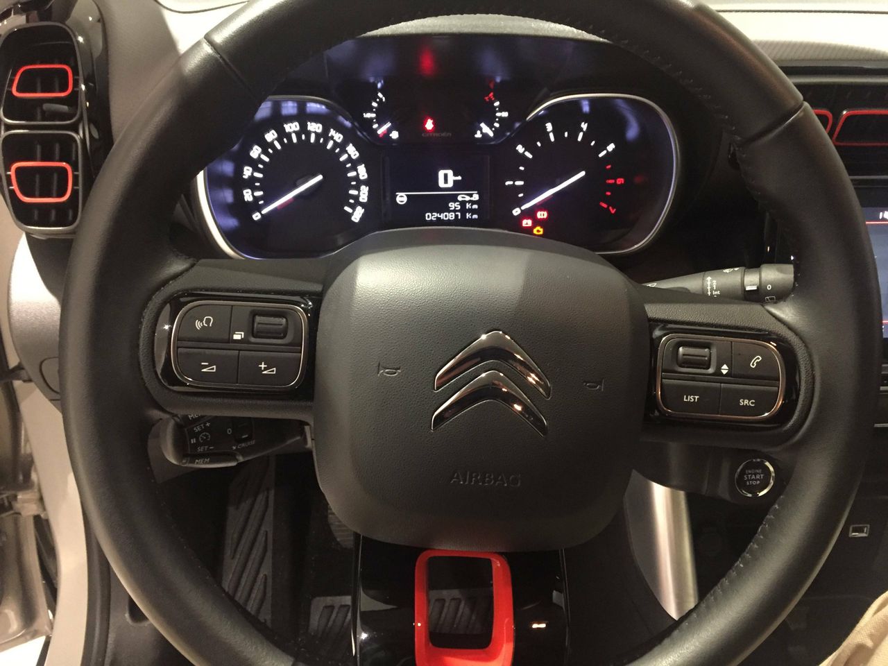 Citroën C3 Aircross BlueHDi 73kW (100CV) S&S Shine - foto 18