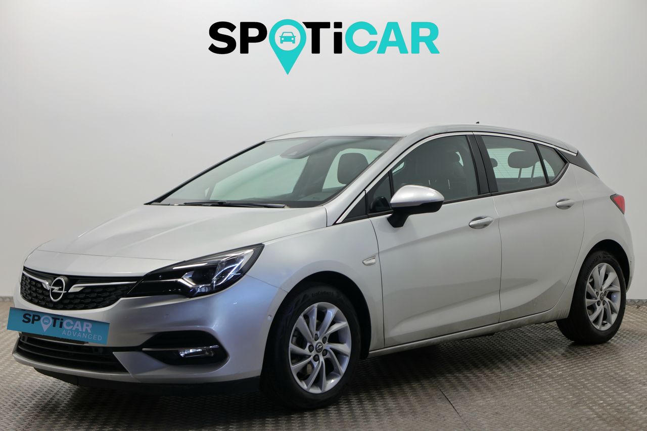 Foto opel astra 2020 /