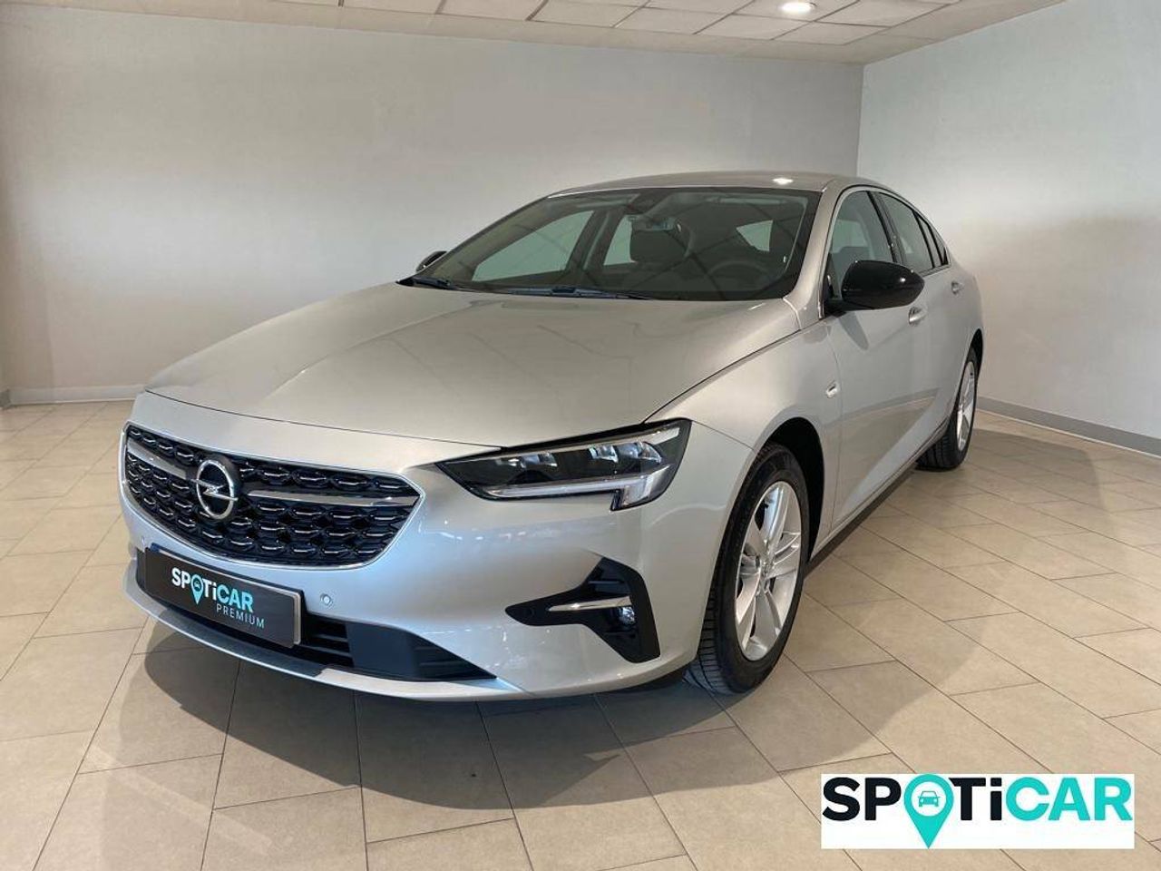 Opel insignia diesel  de segunda mano - opel insignia  2022 /