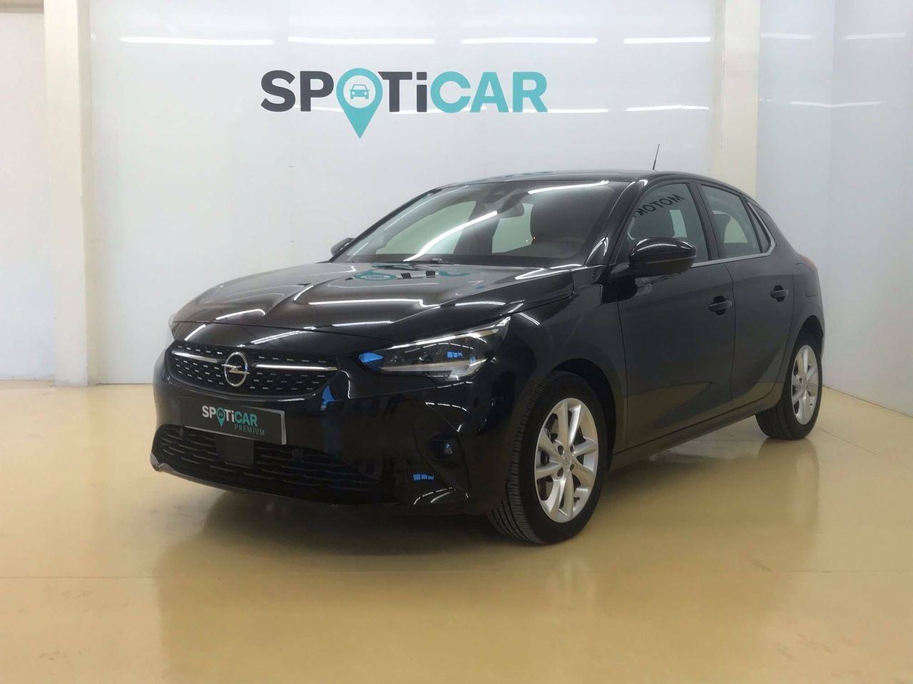 Foto opel corsa 2023 /