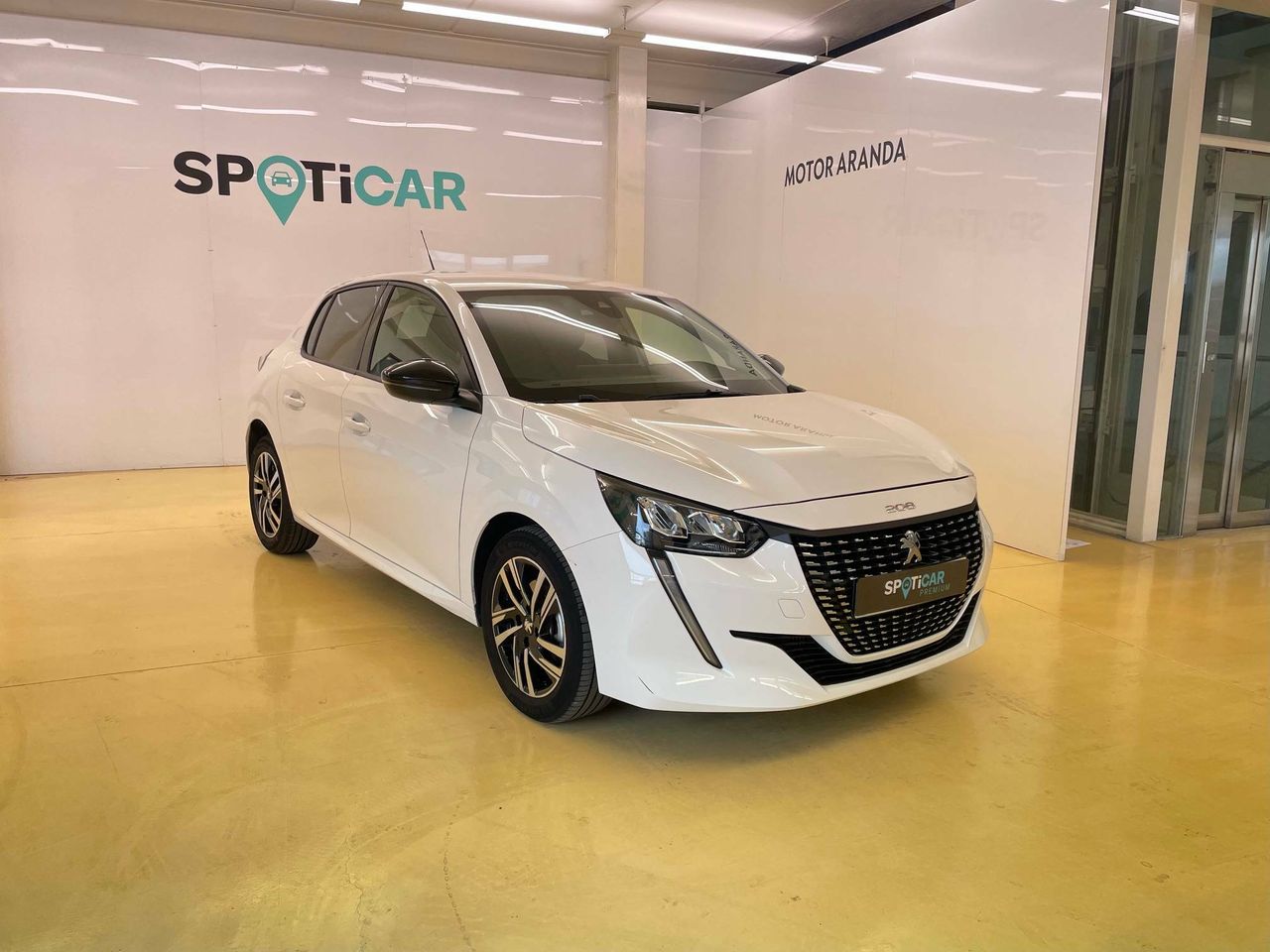 Foto peugeot 208 2022 /