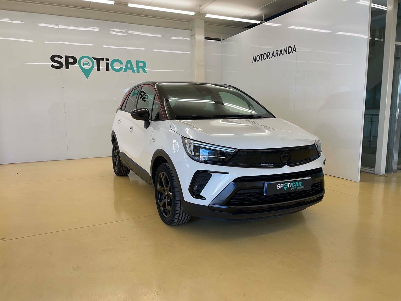 Opel corsa 2023 color negro  de segunda mano - opel crossland 2023 /