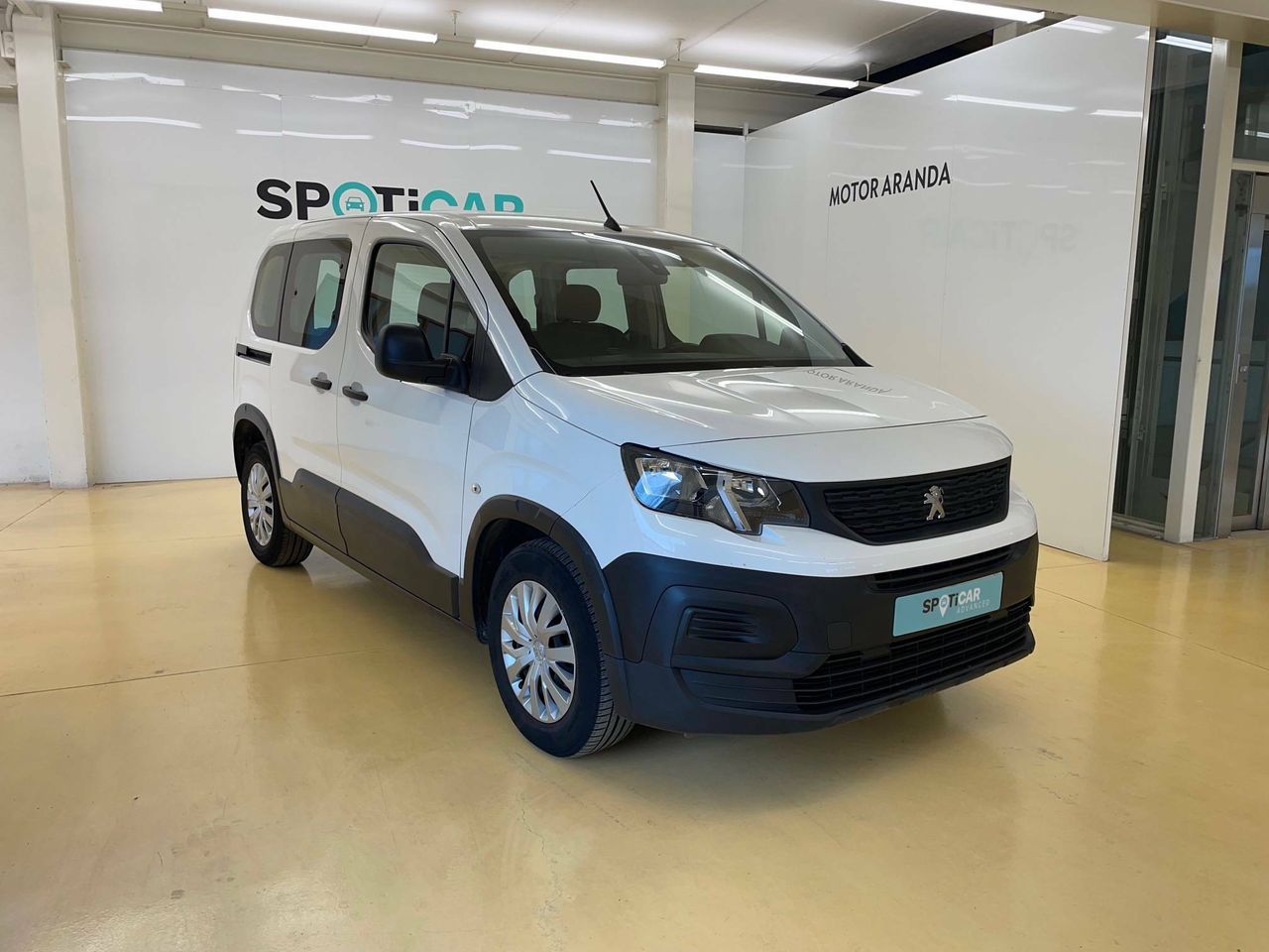 Foto peugeot rifter 2020 /