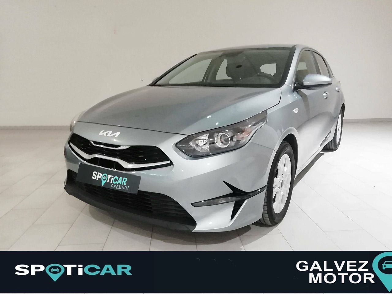 Kia ceed 10 tgdi drive 100cv  de segunda mano - kia ceed 2023 /