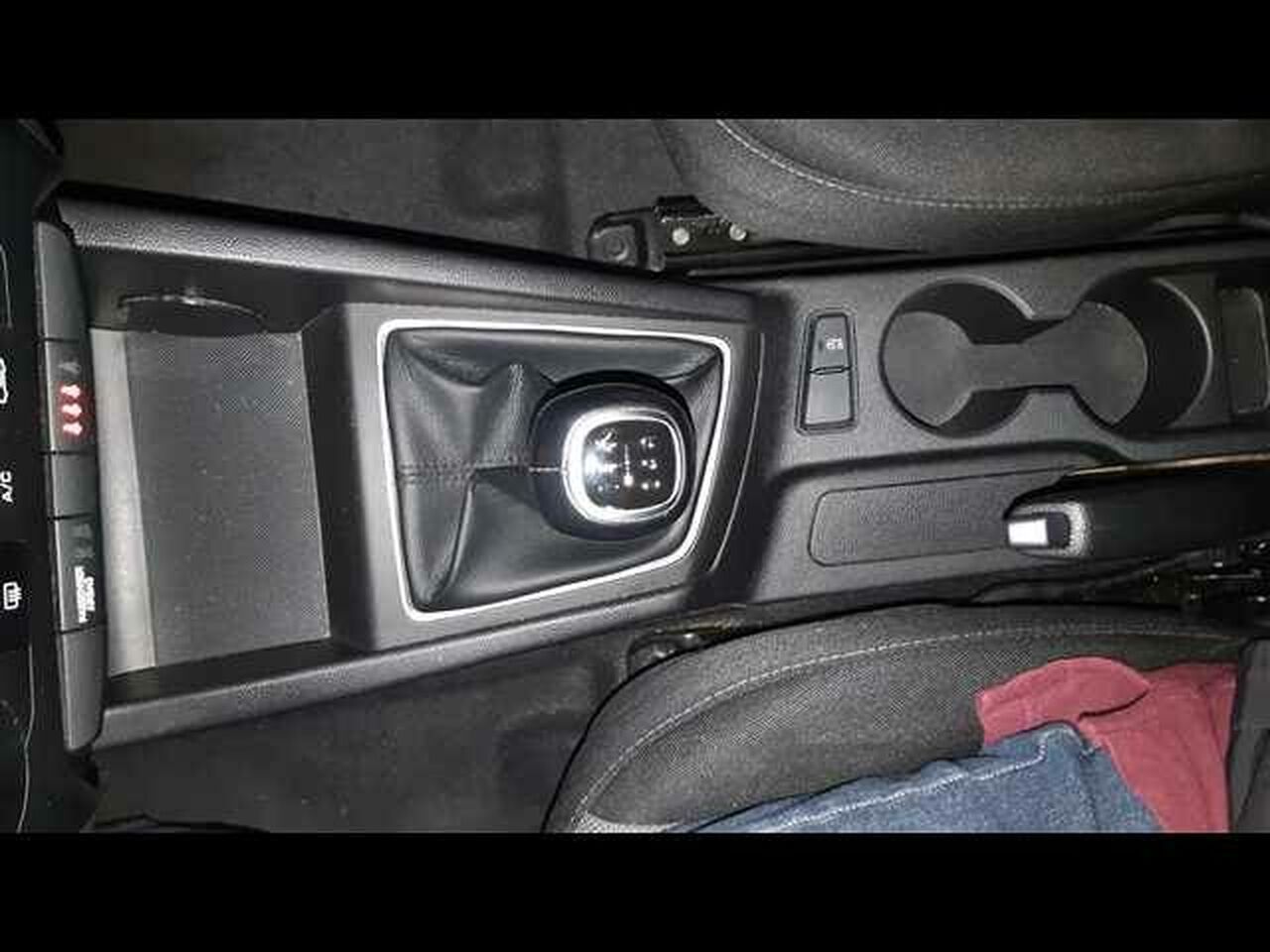 Hyundai i20 I20 FL 5P MPI 1.2 75CV ESSENCE Essence - foto 15