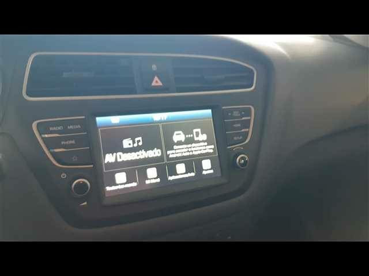 Hyundai i20 I20 FL 5P MPI 1.2 75CV ESSENCE Essence - foto 6