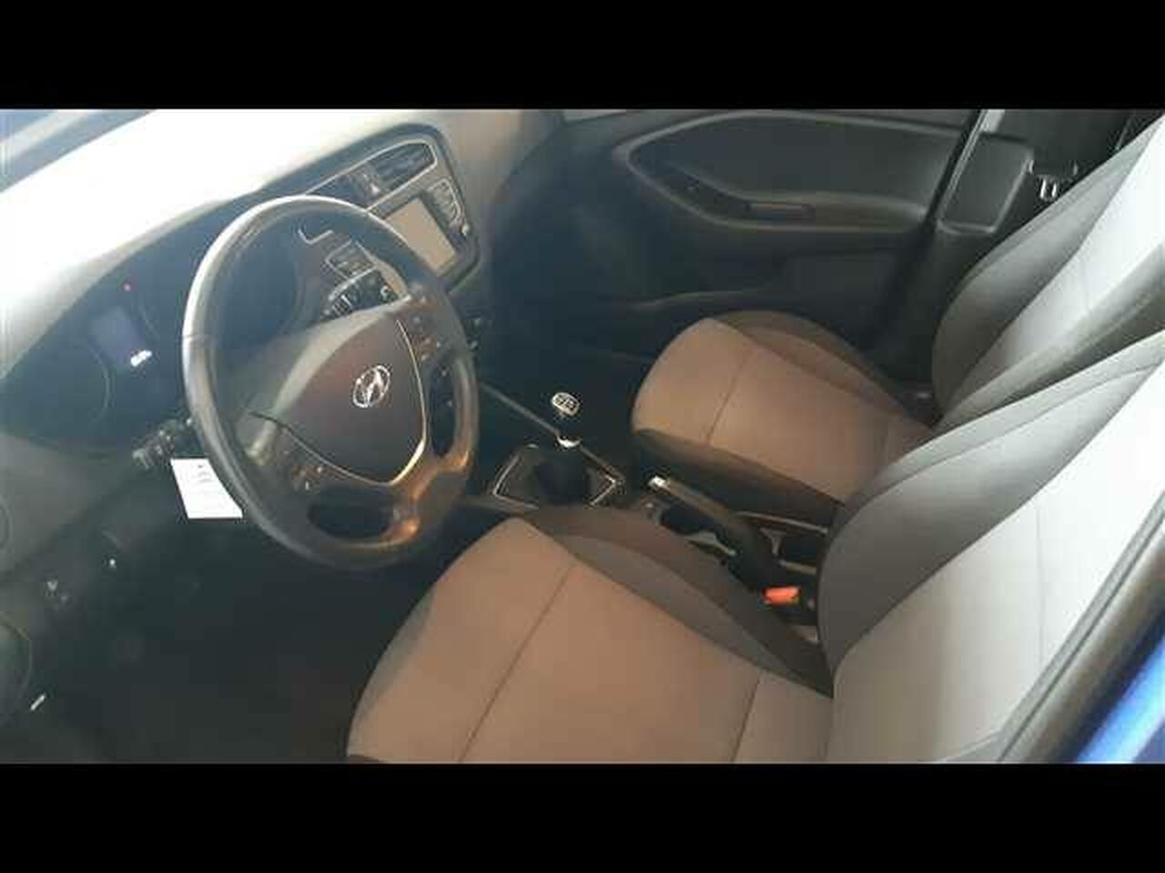 Hyundai i20 I20 FL 5P MPI 1.2 75CV ESSENCE Essence - foto 11