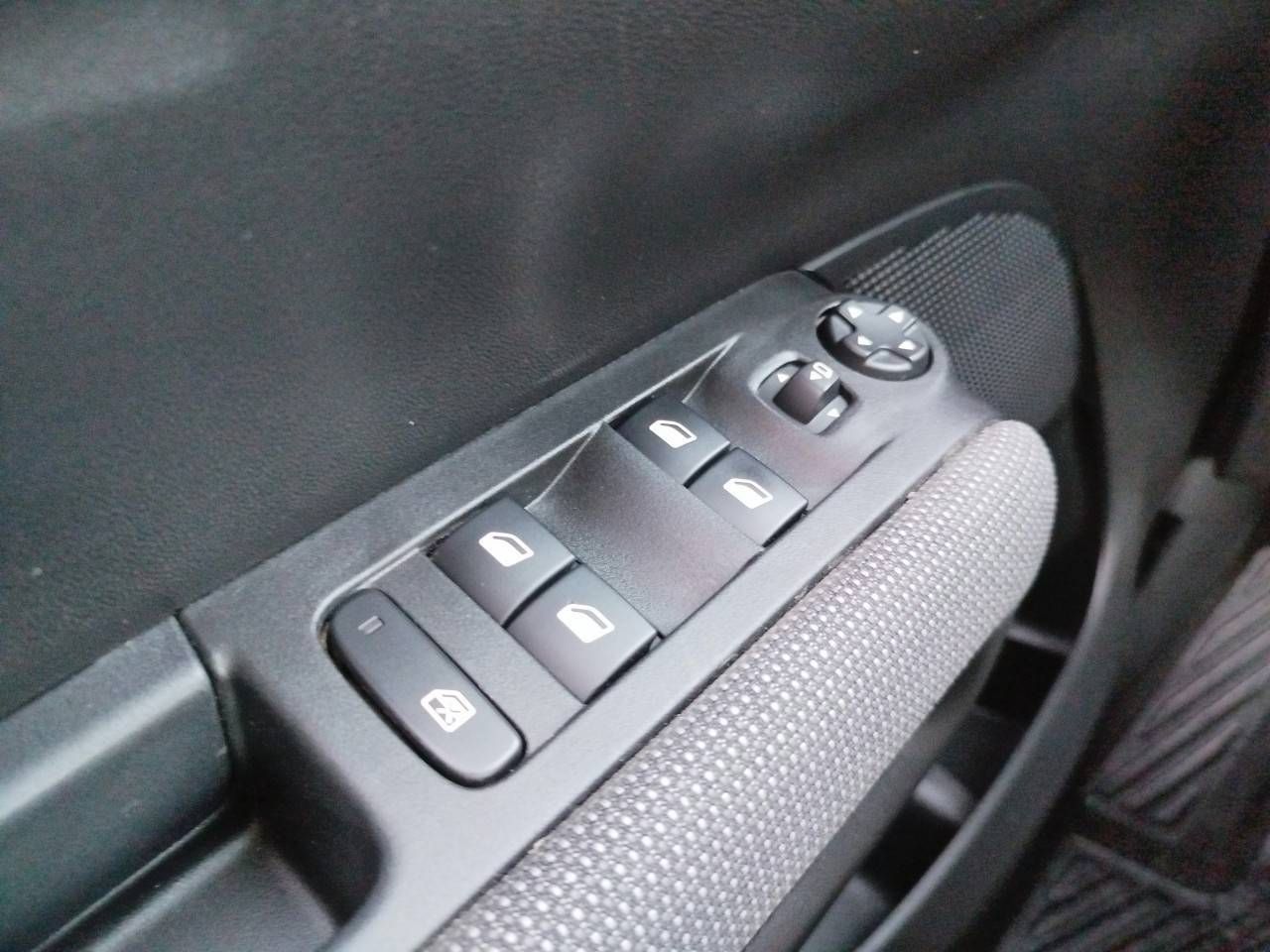 Citroën C3 Aircross BlueHDi 81kW (110CV) S&S Shine - foto 12