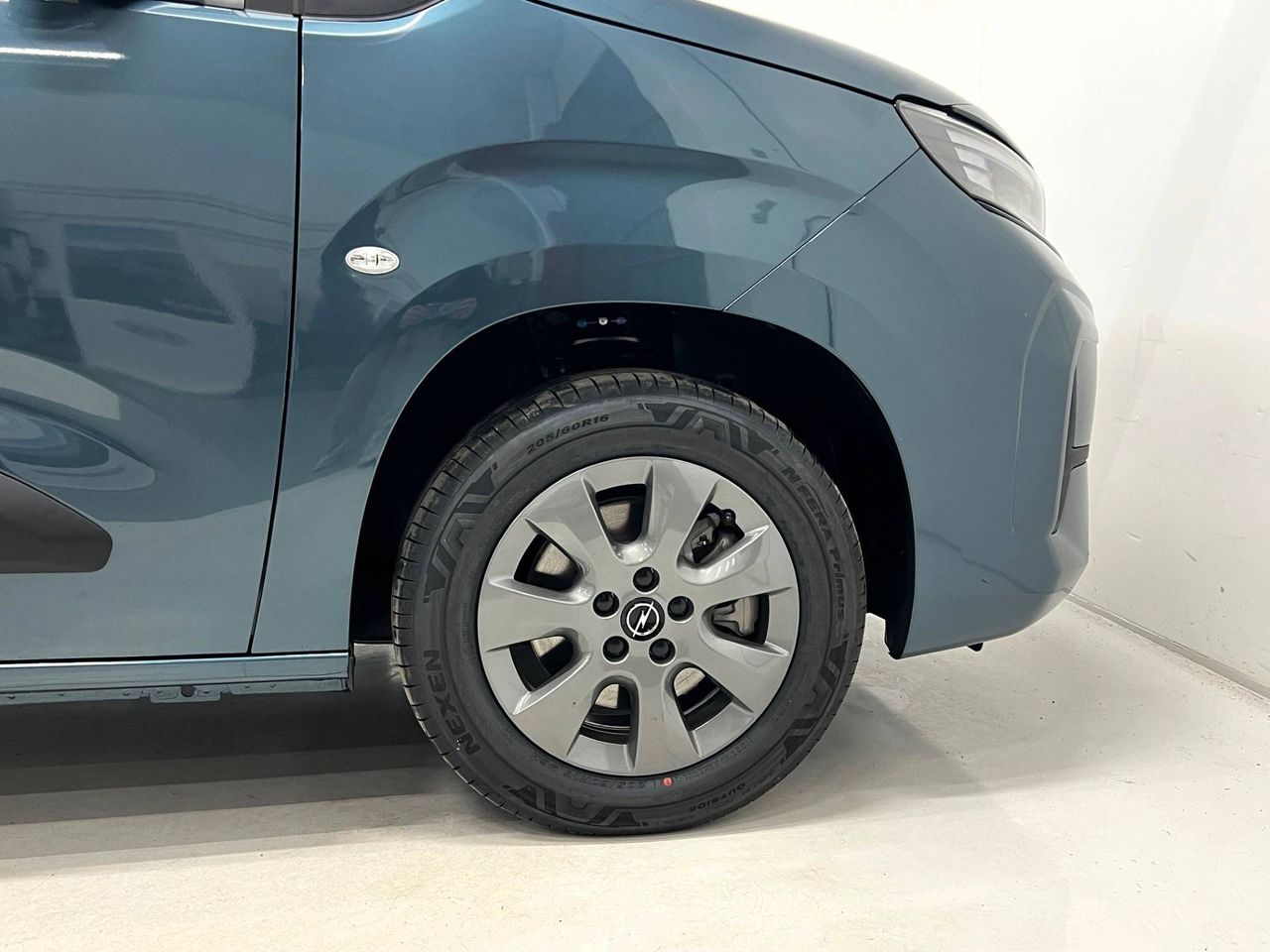 Opel Combo Cargo 100 Cv 1.5 Td S/S MT6 €6.4 - - foto 30