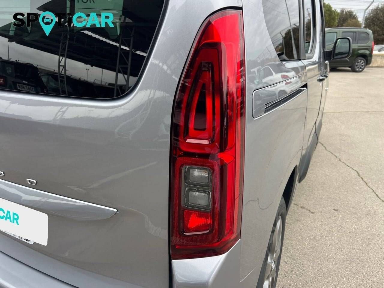 Opel Combo Cargo 100 Cv 1.5 Td S/S MT6 €6.4 - - foto 17