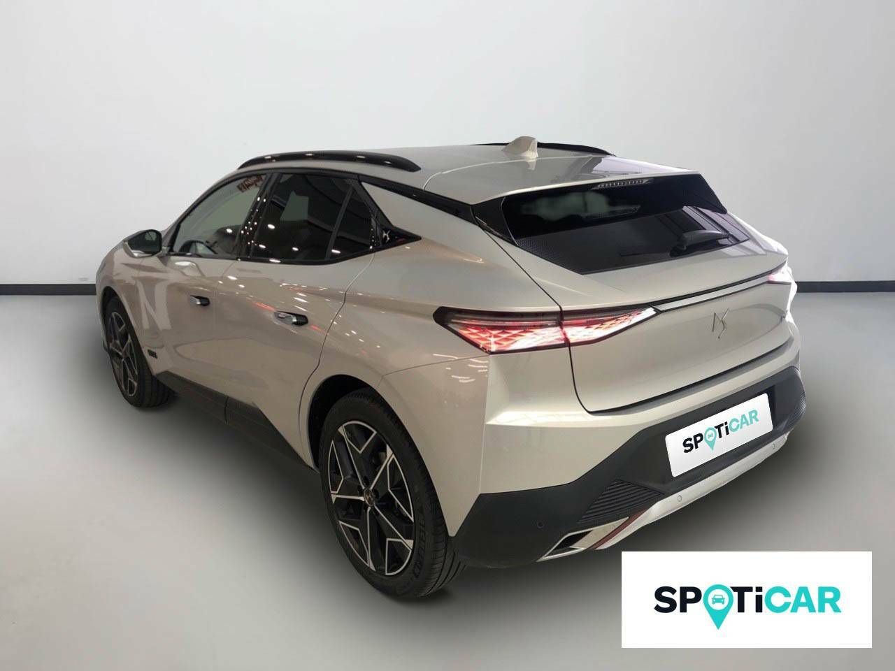 ds automobiles ds 4 2022 / foto grande (2)