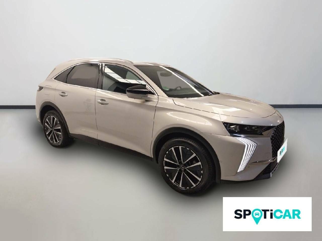 ds automobiles ds 7 2024 / foto grande (3)