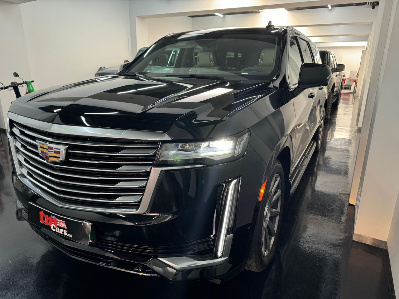 cadillac escalade esv 2024 / foto grande (2)