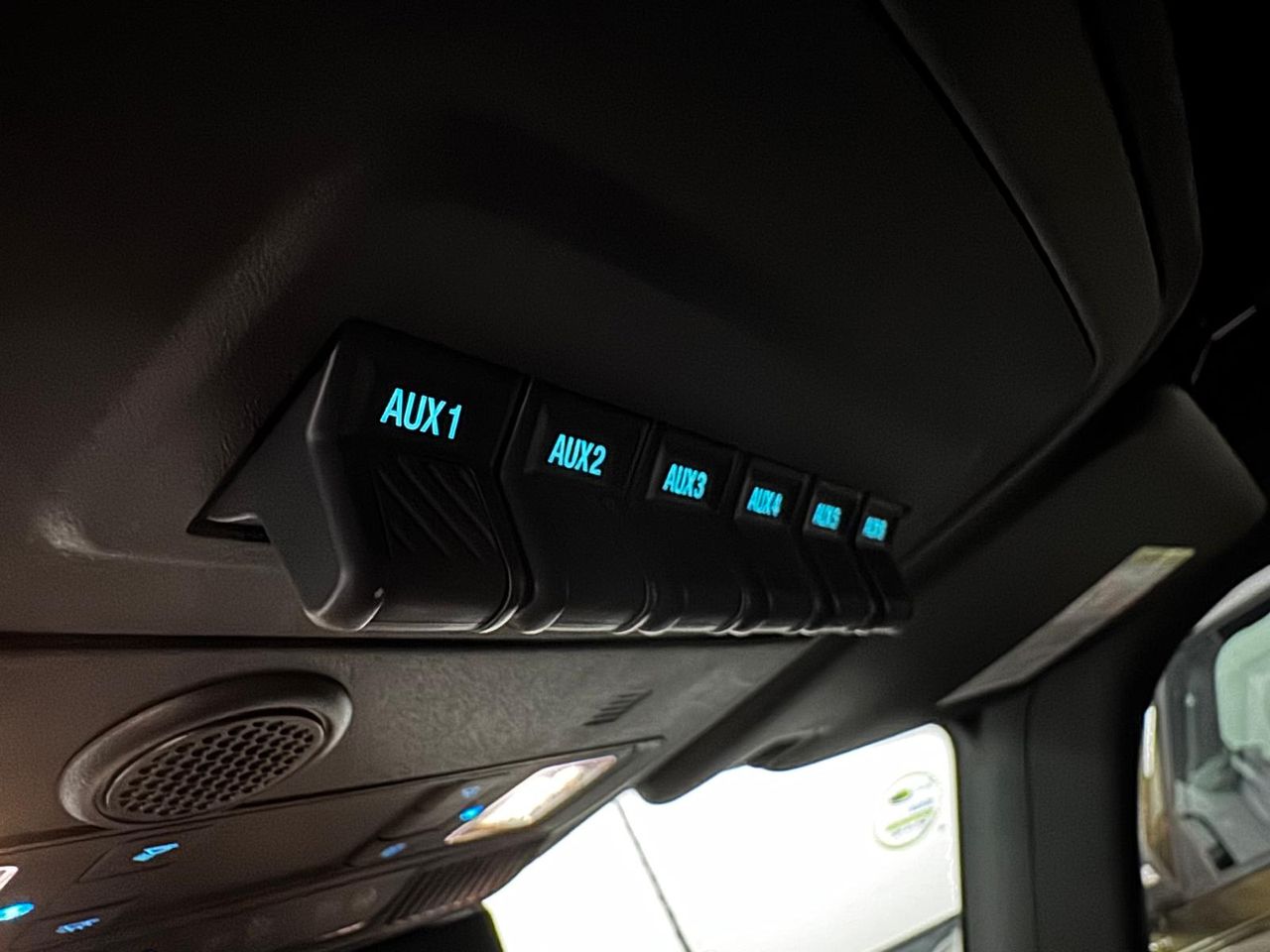 Ford Bronco RAPTOR 2024 - Foto 16