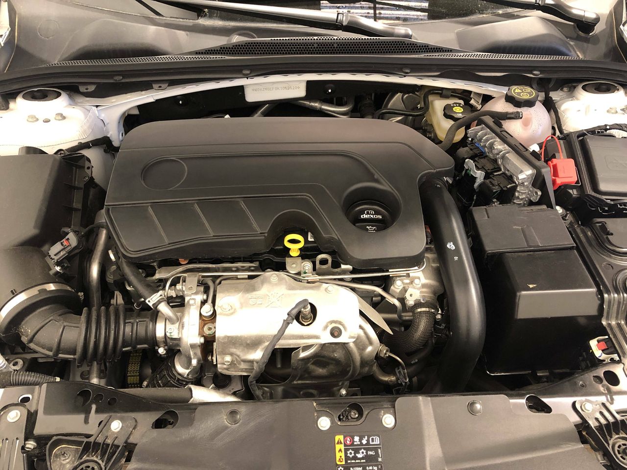 Opel Insignia GS 1.6 CDTi 100kW Turbo D Selective - foto 6