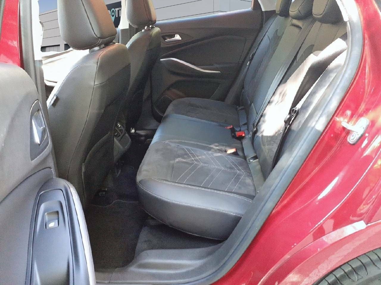 Opel Grandland 1.2 Turbo  Auto Ultimate - foto 10