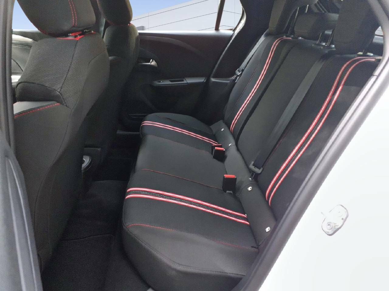 Opel Corsa 50kWh GS - foto 10