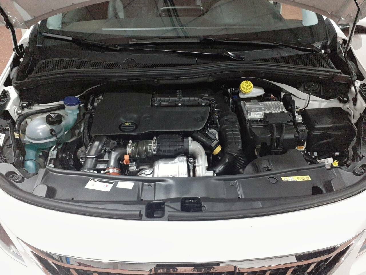 Peugeot 2008 1.6 BlueHDi 88KW (120CV) S&S Allure - foto 12