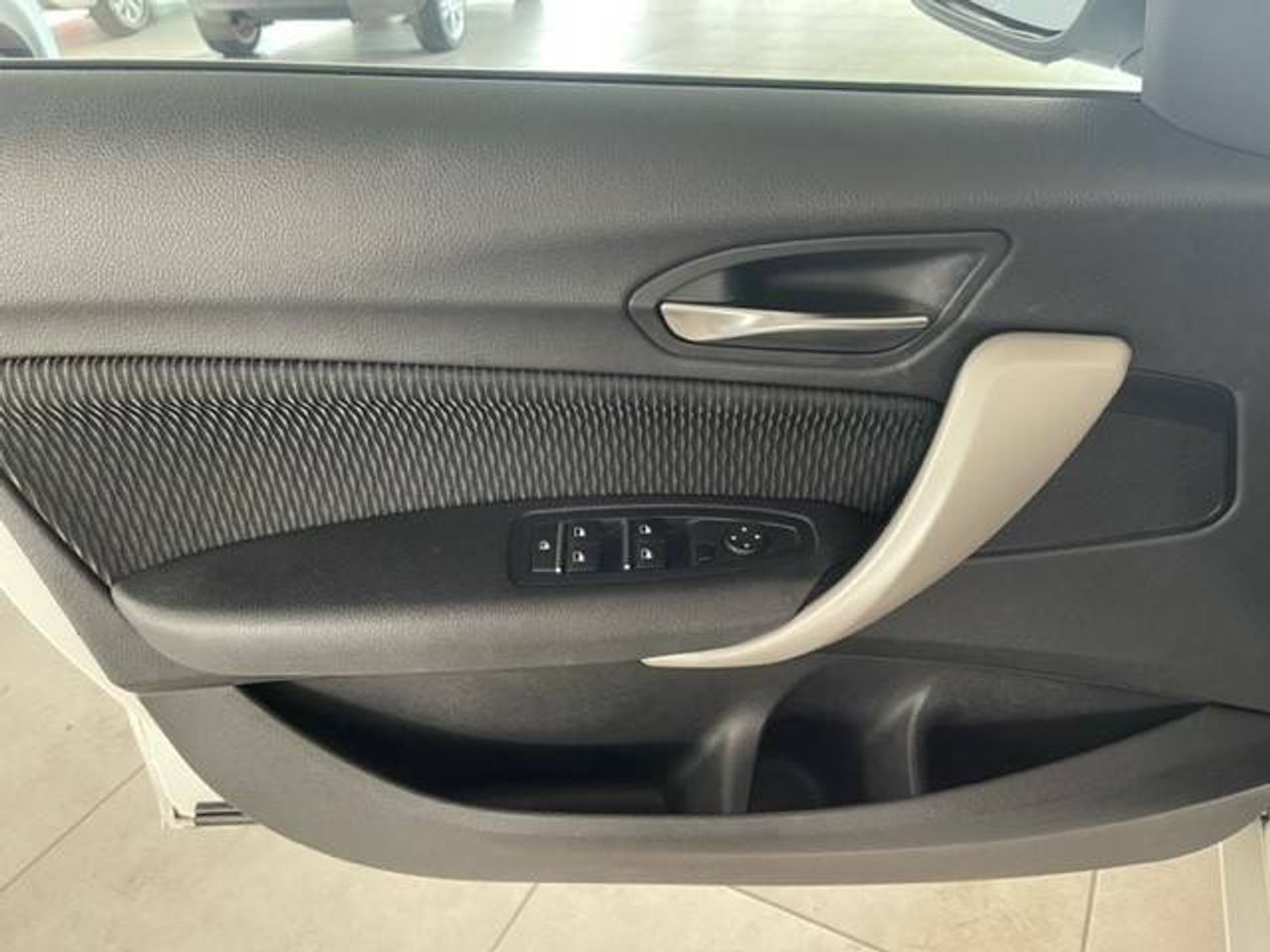 BMW Serie 1 116d - - foto 6