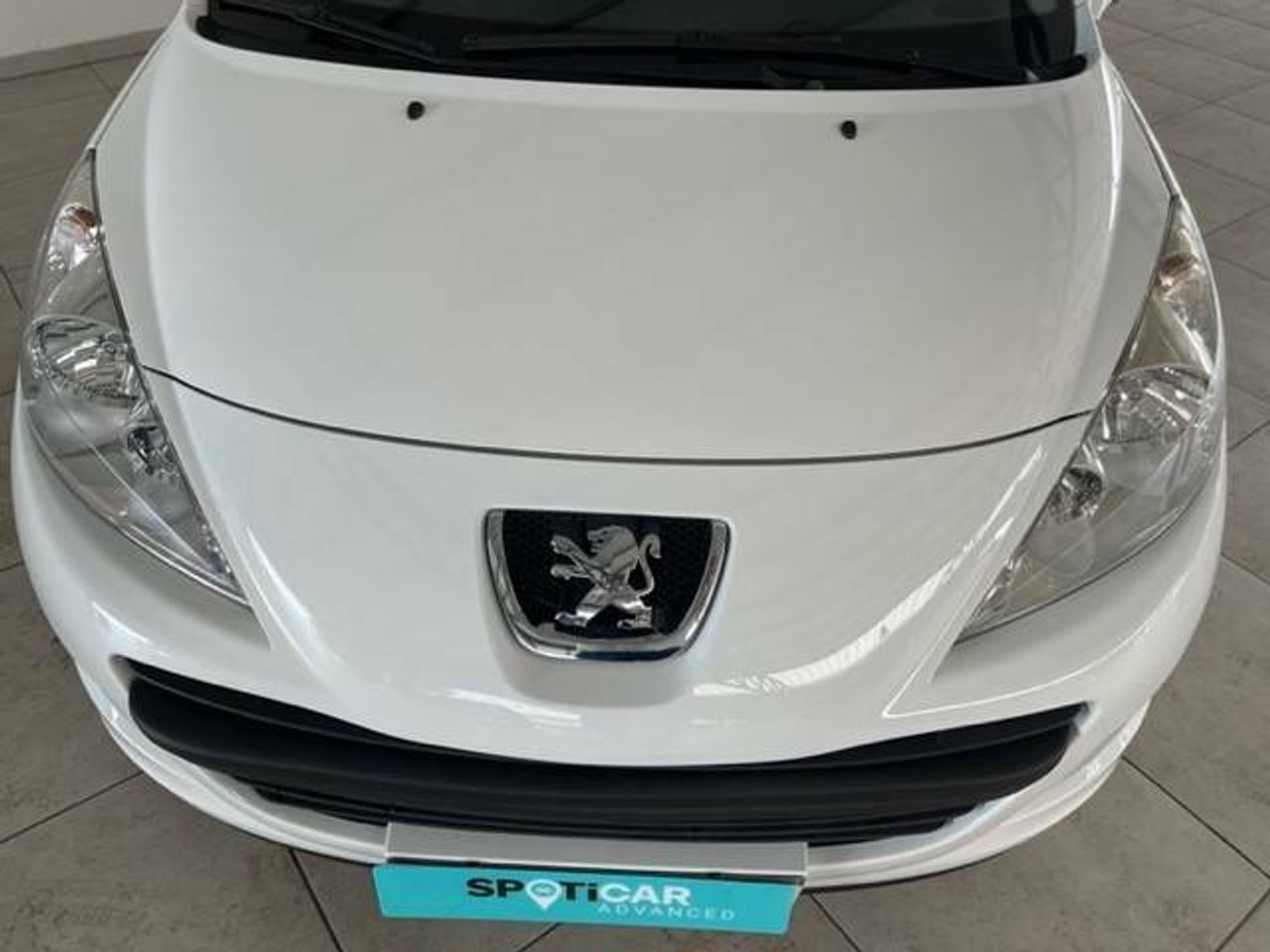 peugeot 207 + 2013 / foto grande (2)