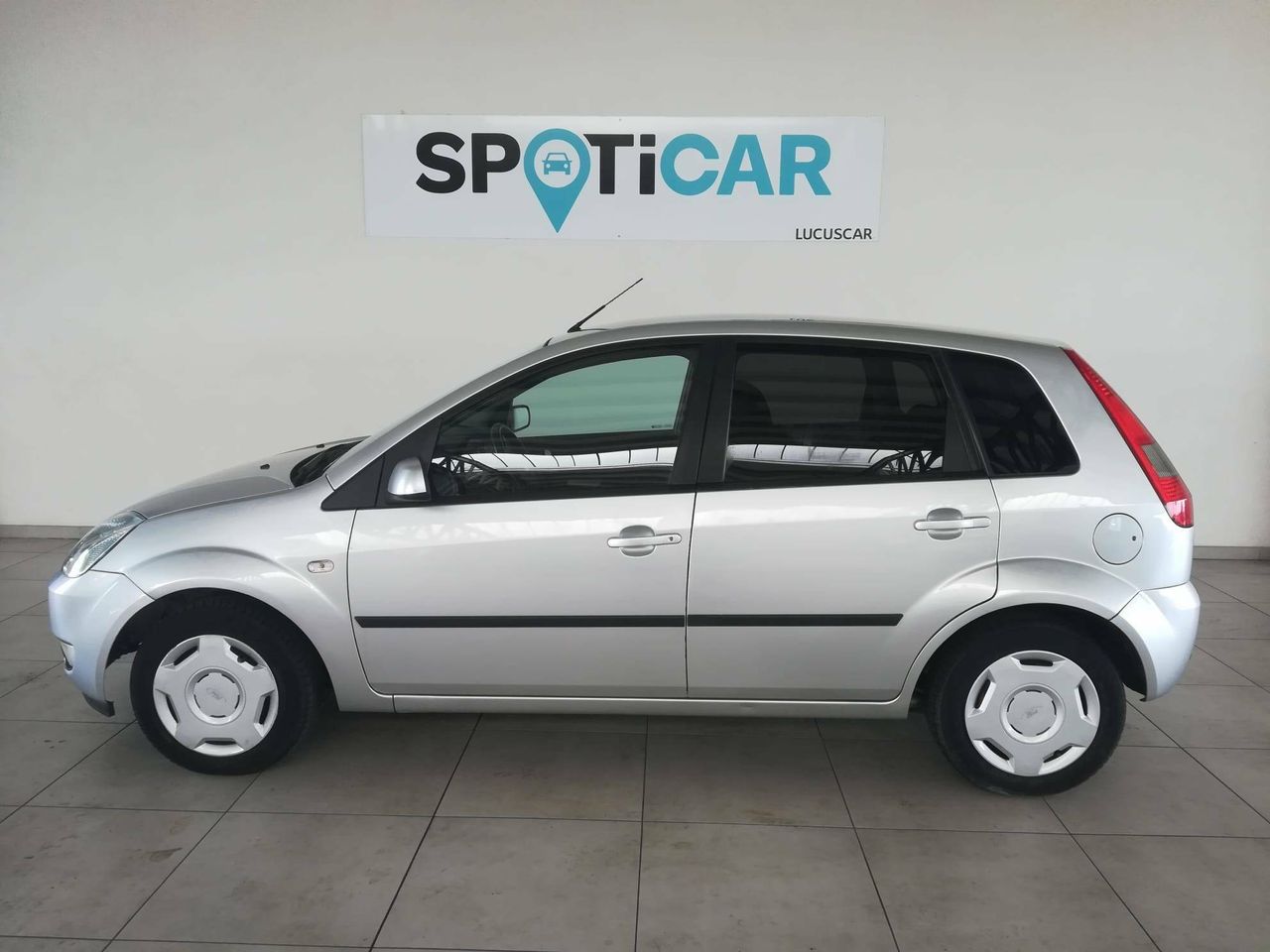 ford fiesta 2005 / foto grande (3)