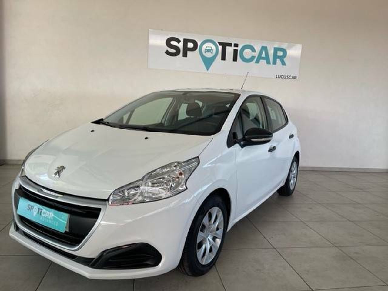 Foto peugeot 208 2016 /