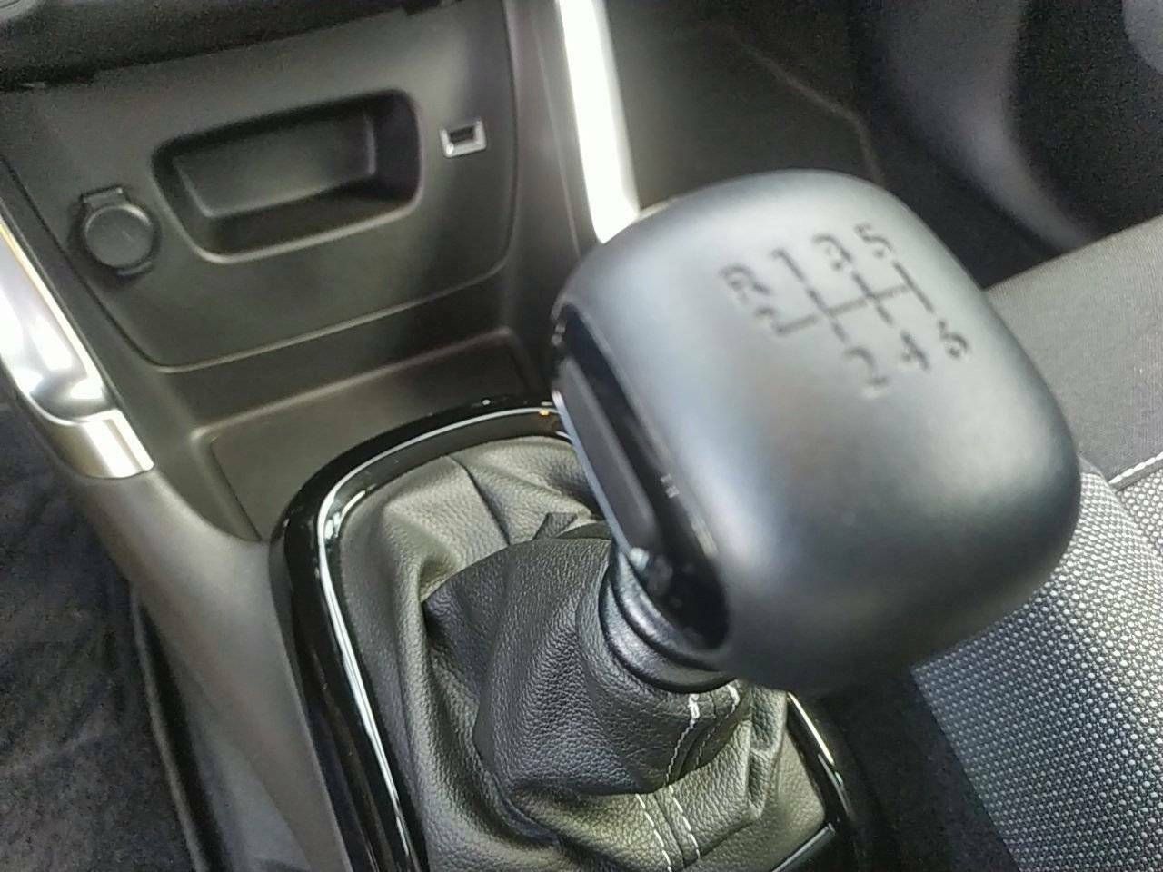 Citroën C3 Aircross BlueHDi 81kW (110CV) Shine Pack - foto 16