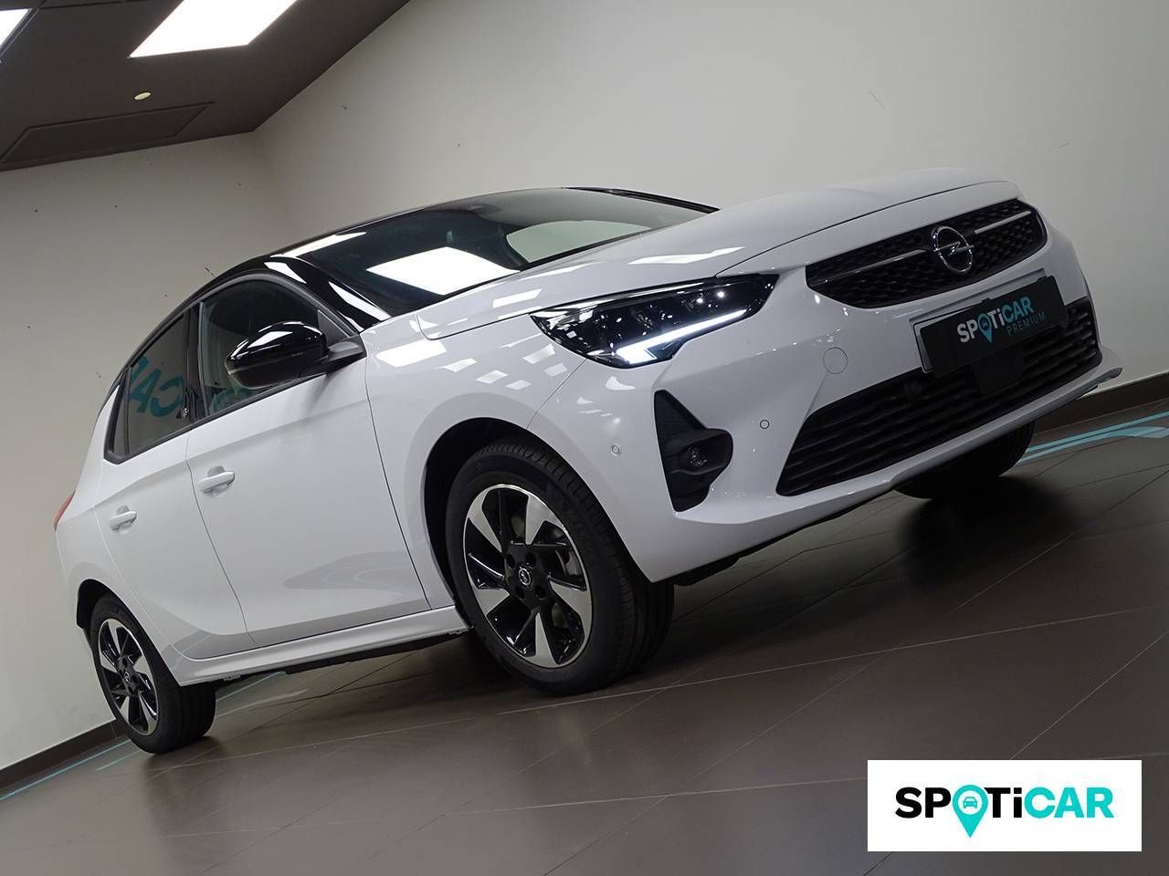 Opel Corsa 50kWh GS - foto 32