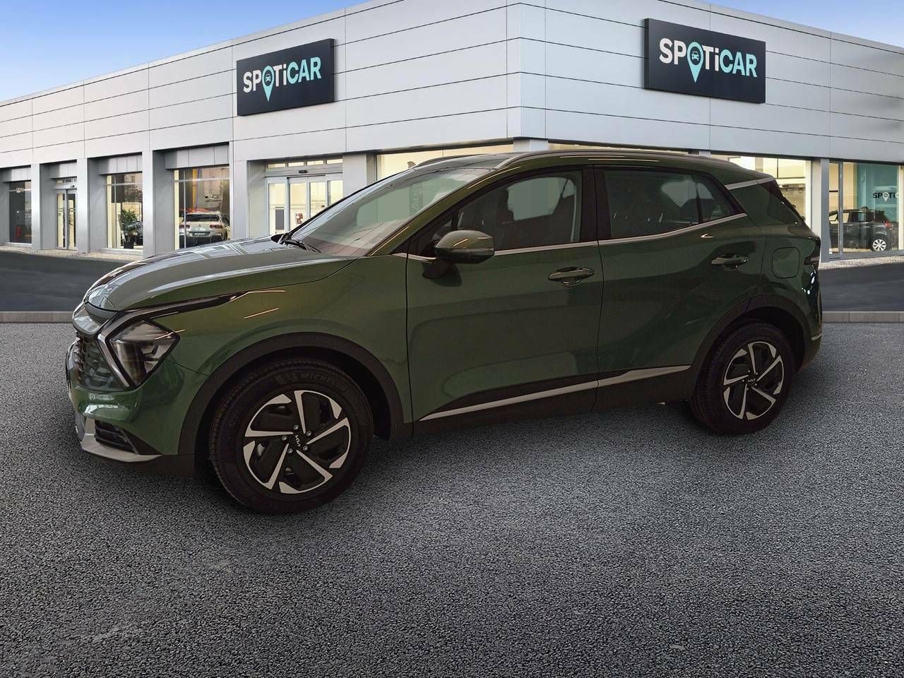 I20 pantalla multifuncion  de segunda mano - kia sportage 2024 /