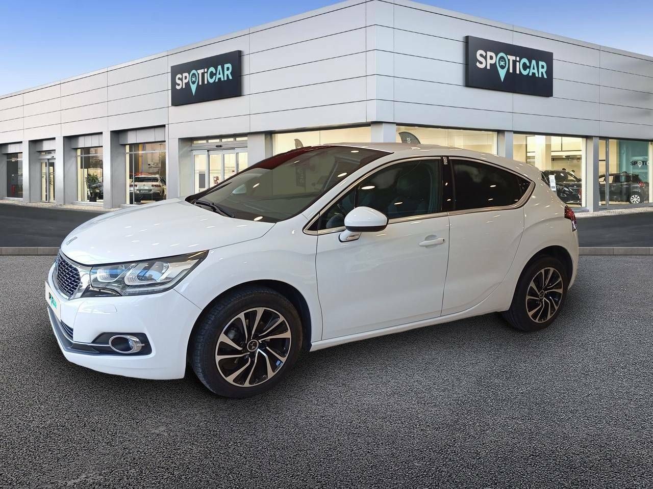 ds automobiles ds 4 2015 / foto grande (3)