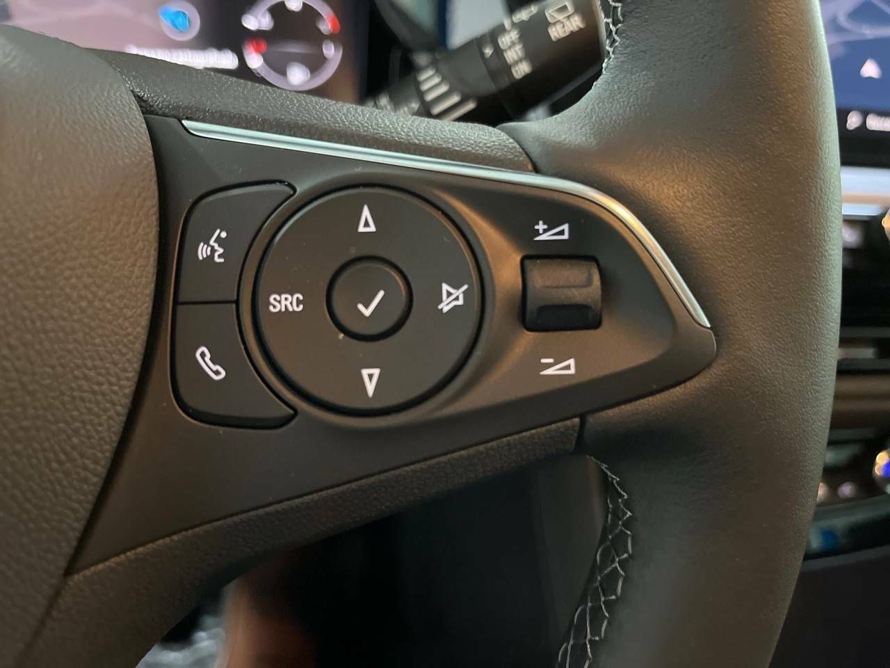 Opel Grandland 1.2 Turbo Ultimate - foto 24