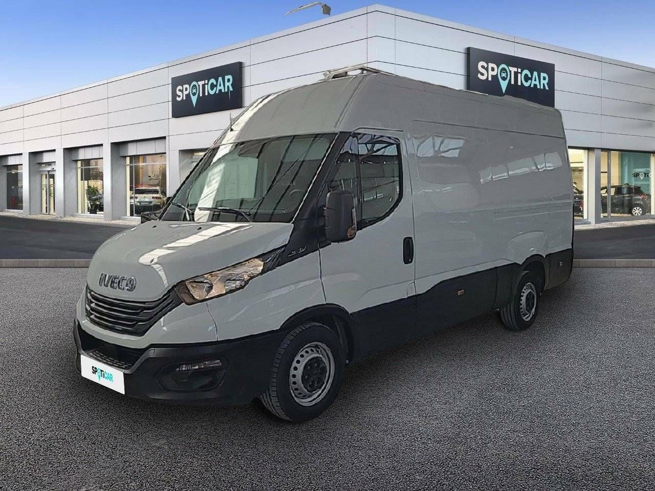 Foto iveco daily 2022 /