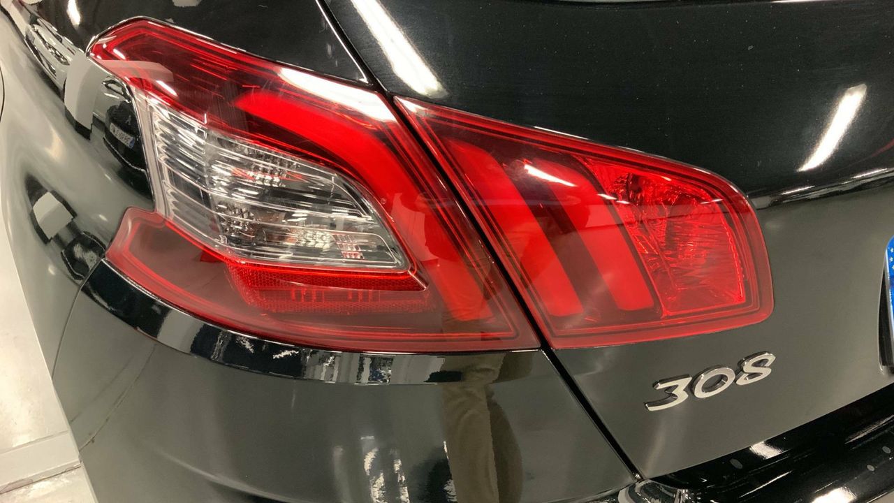 Peugeot 308 5p  BlueHDi 130 S&S Style - foto 15