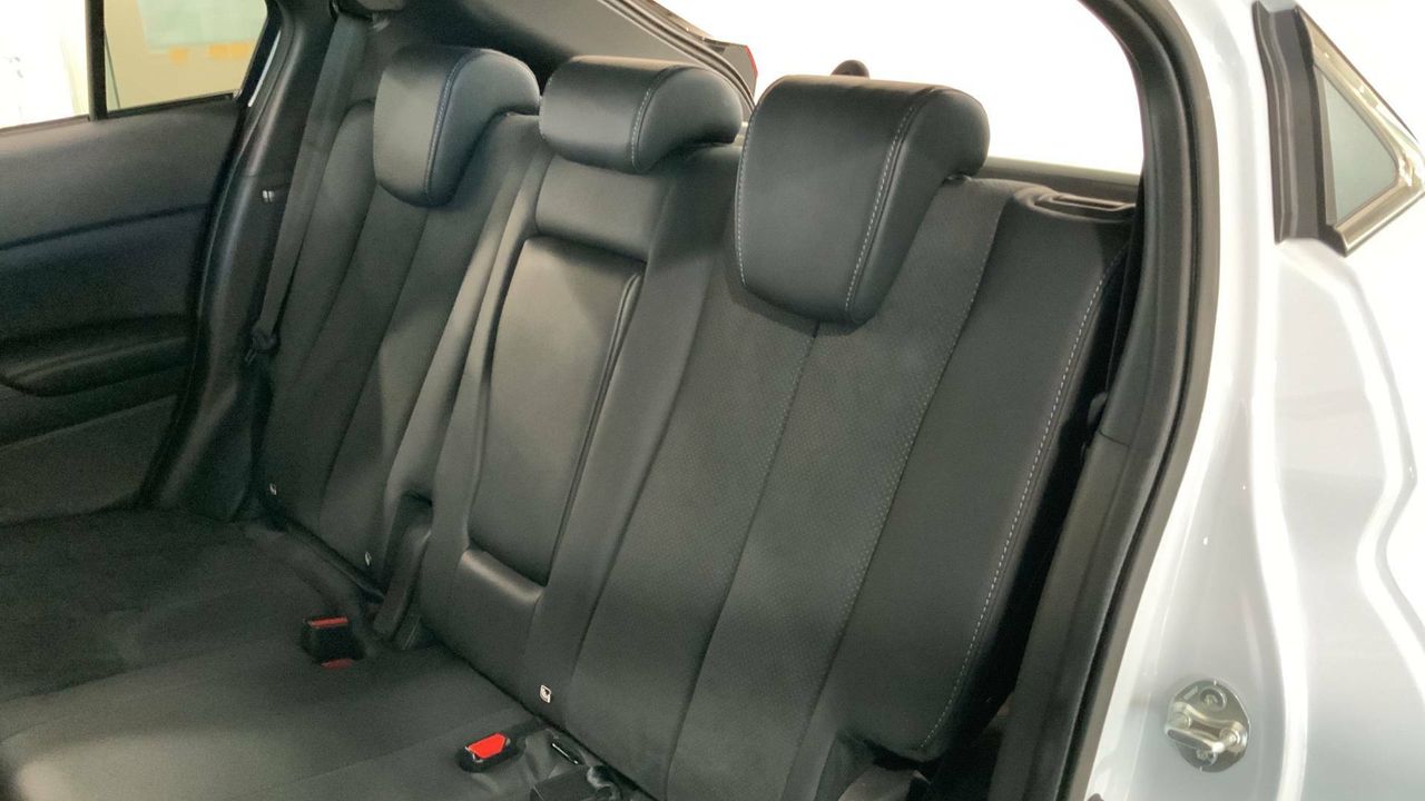 Mitsubishi Eclipse Cross 2.4 PHEV  Auto 4WD Kaiteki - foto 6