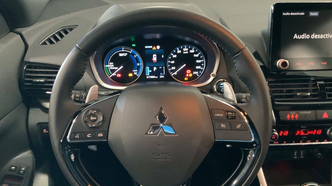 Mitsubishi Eclipse Cross 2.4 PHEV  Auto 4WD Kaiteki - foto 19