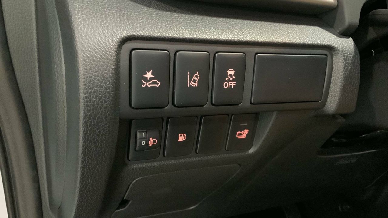 Mitsubishi Eclipse Cross 2.4 PHEV  Auto 4WD Kaiteki - foto 22