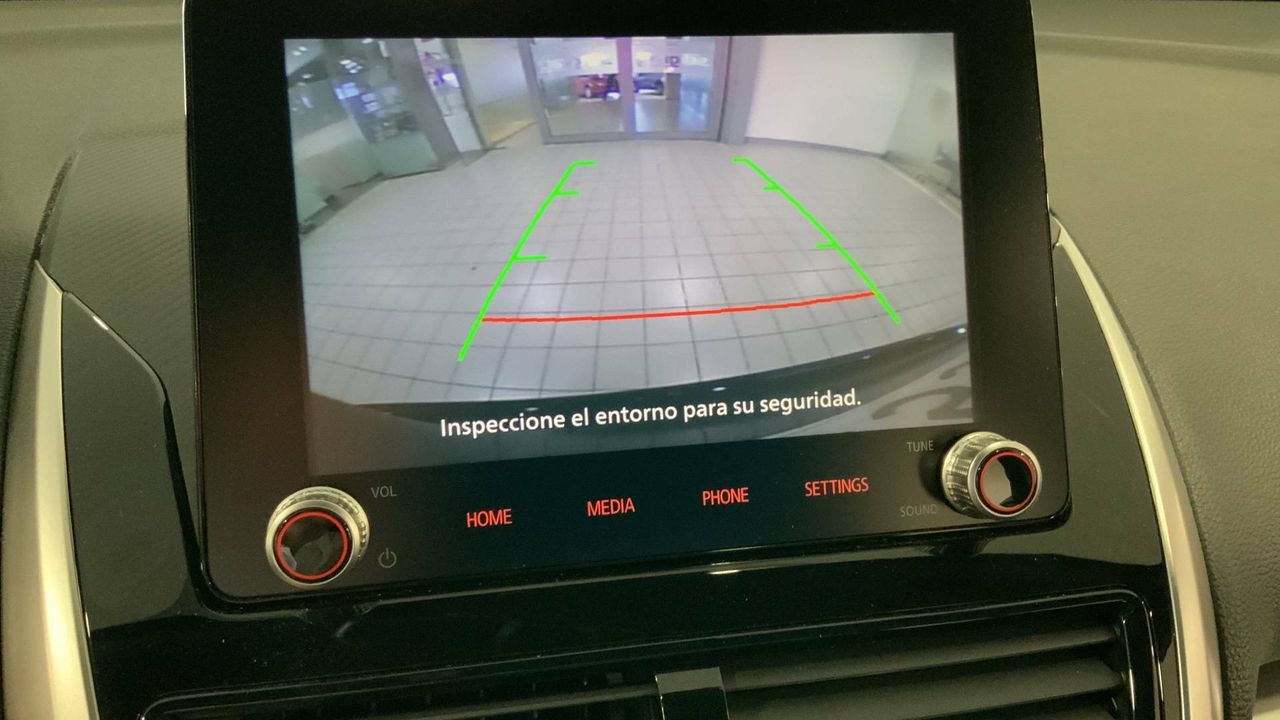 Mitsubishi Eclipse Cross 2.4 PHEV  Auto 4WD Kaiteki - foto 21