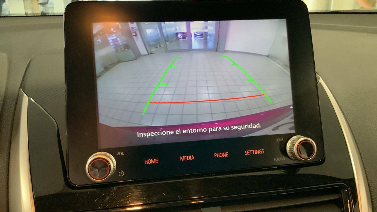 Mitsubishi Eclipse Cross 2.4 PHEV  Auto 4WD Kaiteki - foto 21