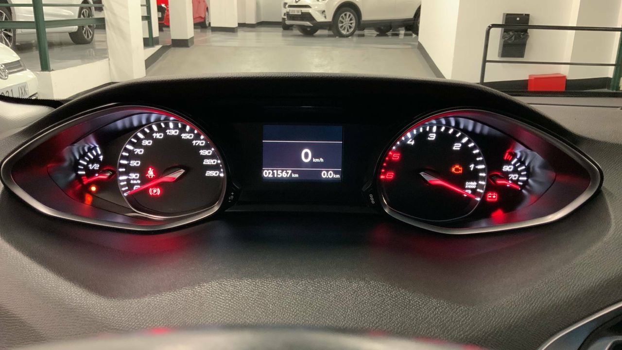 Peugeot 308 5p  BlueHDi 130 S&S Style - foto 22