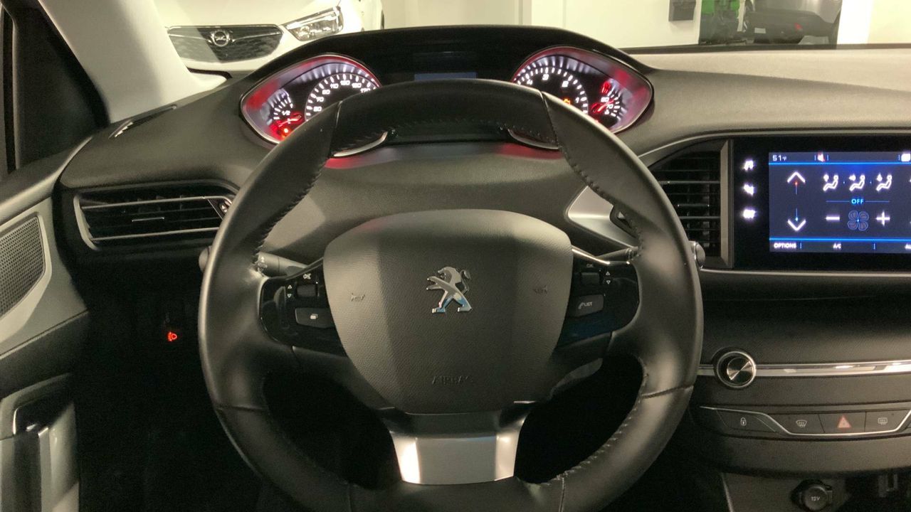 Peugeot 308 5p  BlueHDi 130 S&S Style - foto 21