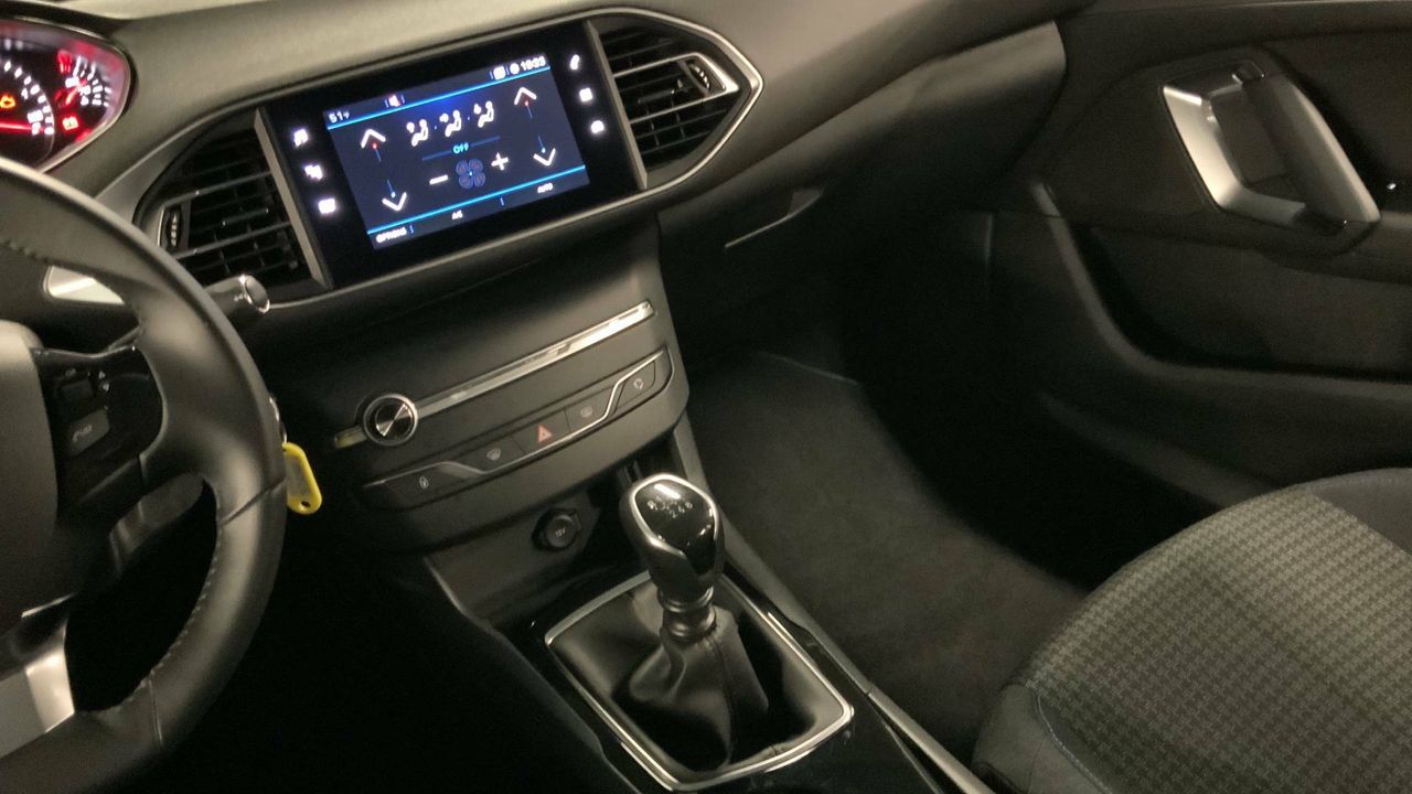 Peugeot 308 5p  BlueHDi 130 S&S Style - foto 13