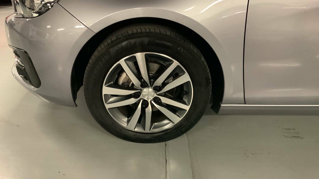 Peugeot 308 5p  BlueHDi 130 S&S Style - foto 5