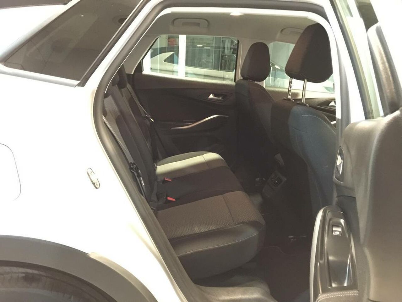 Opel Grandland X 1.5 CDTi Selective - foto 12