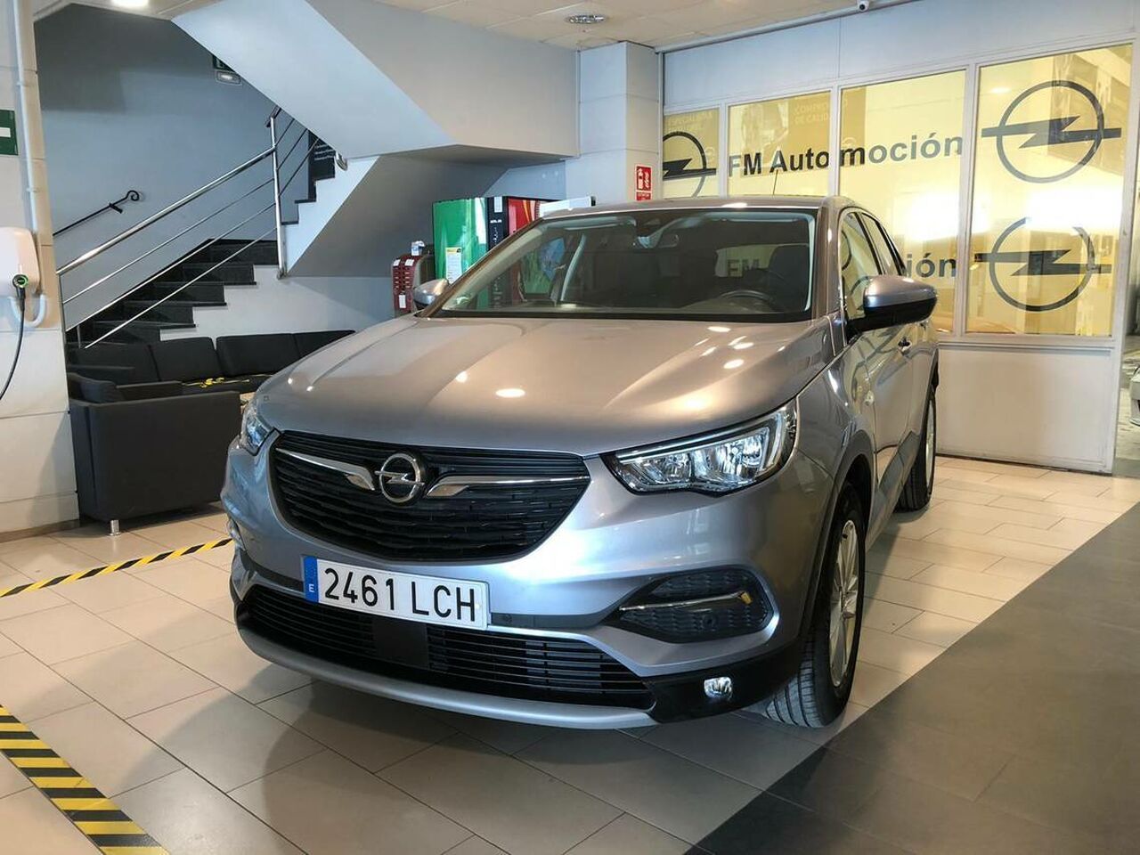 Opel grandland x 2019 manual 130cv  de segunda mano - opel grandland x 2019 /